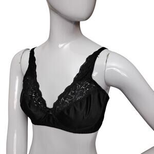 Gelmart Wireless Bra Size 38B Black Not Padded Adjustable Straps